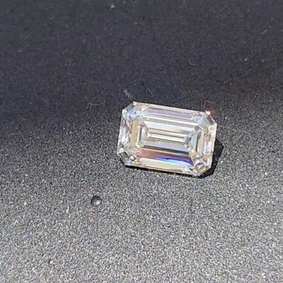 Lab Diamond Jewelry - IGI Certified 2.43ct Emerald Cut Lab Diamond